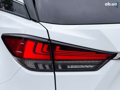 Lexus RX 2020 - фото 23