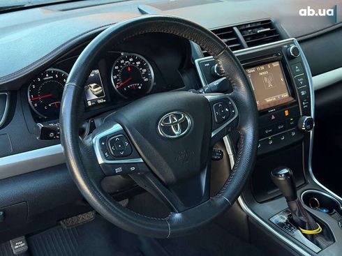Toyota Camry 2017 - фото 26