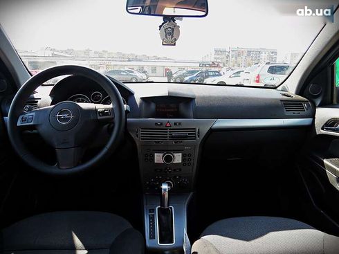 Opel Astra 2007 - фото 10