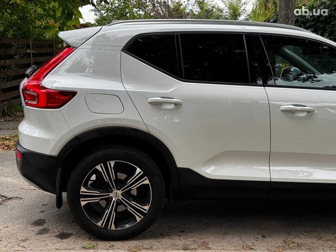 Volvo XC40 2018 белый - фото 10