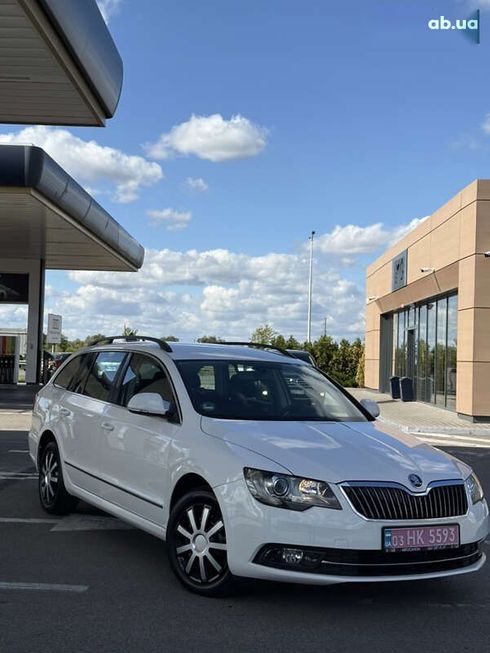 Skoda Superb 2014 - фото 6