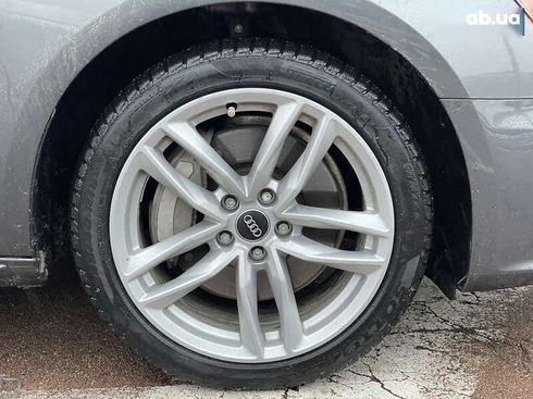 Audi A4 2020 - фото 18