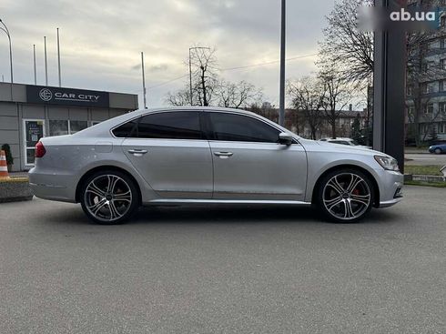 Volkswagen Passat 2016 - фото 8