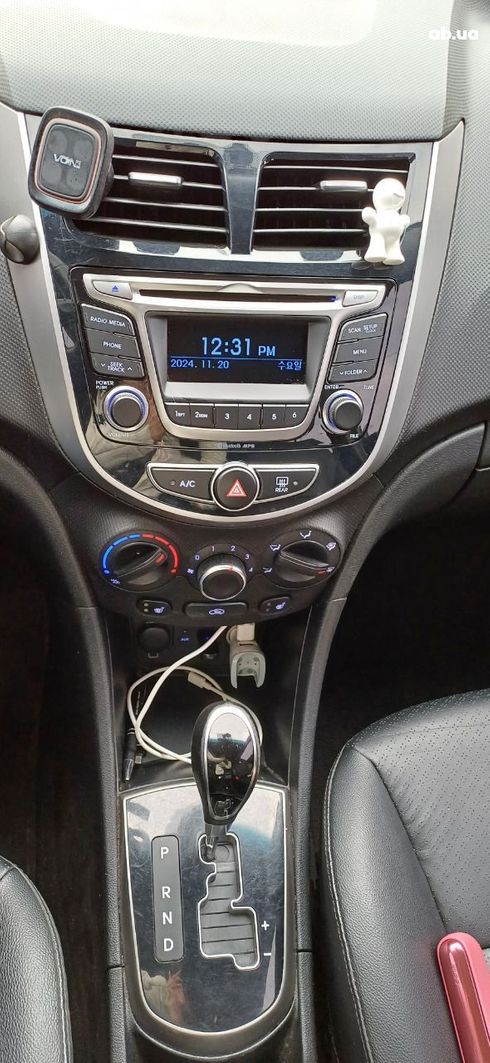 Hyundai Accent 2018 - фото 13