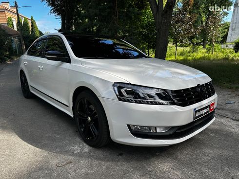 Volkswagen Passat 2014 белый - фото 2