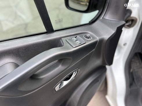 Renault Trafic 2020 белый - фото 37