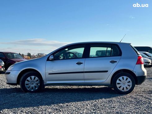 Volkswagen Golf 2005 серый - фото 5