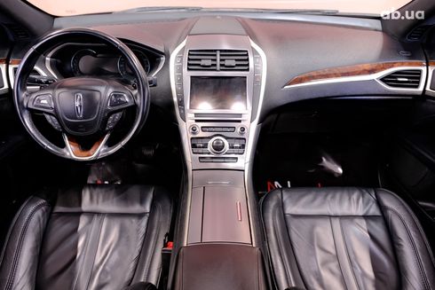 Lincoln MKZ 2017 черный - фото 7