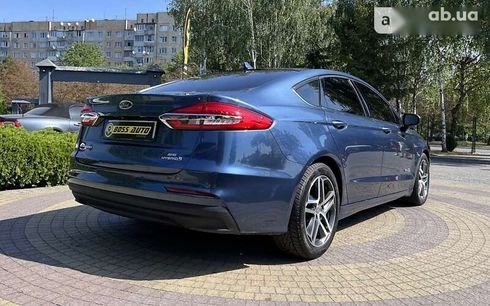 Ford Fusion 2018 - фото 7