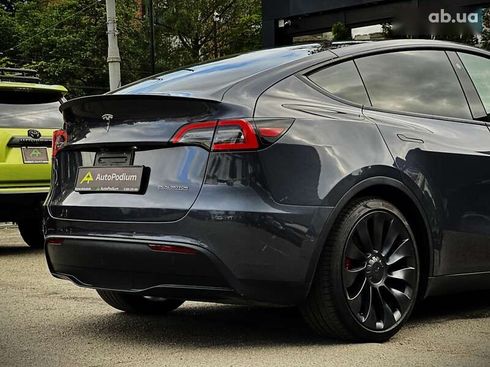 Tesla Model Y 2022 - фото 13