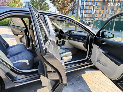 Toyota Camry 2012 - фото 23