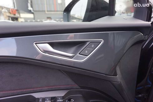 Audi Q5 e-tron 2023 - фото 19