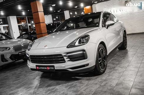 Porsche Cayenne Coupe 2022 - фото 24