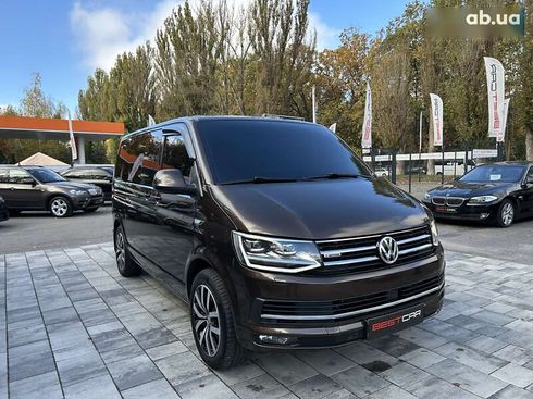 Volkswagen Multivan 2017 - фото 7