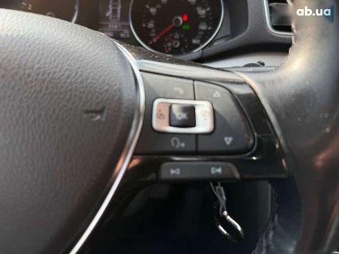 Volkswagen Passat 2016 - фото 26