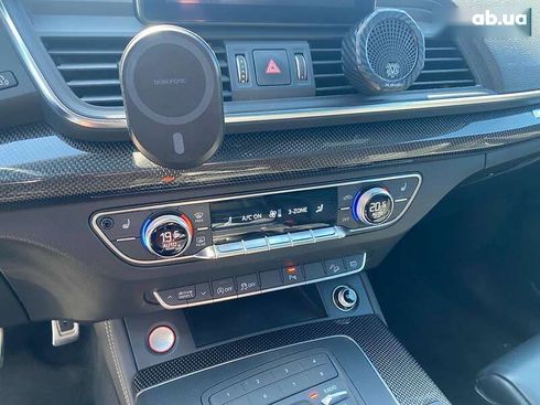 Audi SQ5 2017 - фото 17