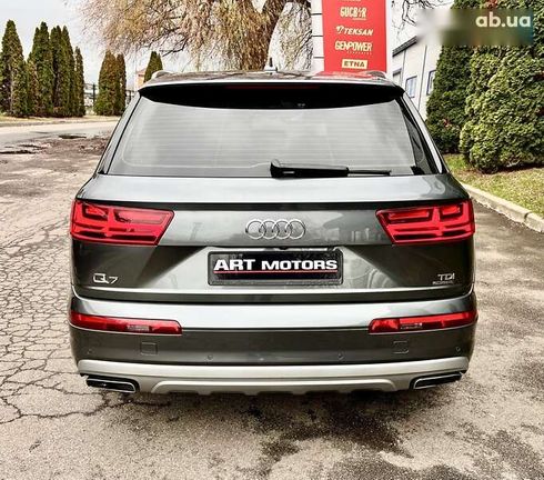 Audi Q7 2016 - фото 11