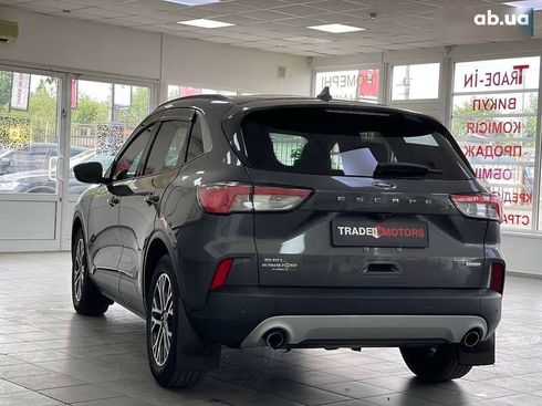 Ford Escape 2020 - фото 9