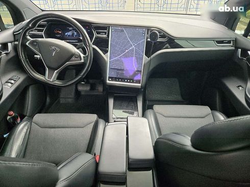 Tesla Model X 2017 - фото 14