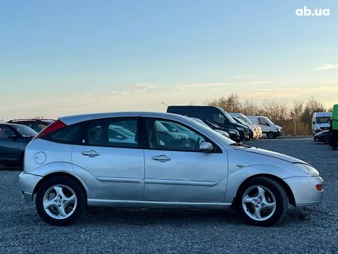 Ford Focus 2001 серый - фото 19