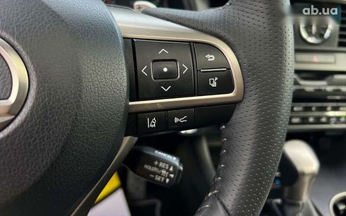 Lexus RX 2018 - фото 24