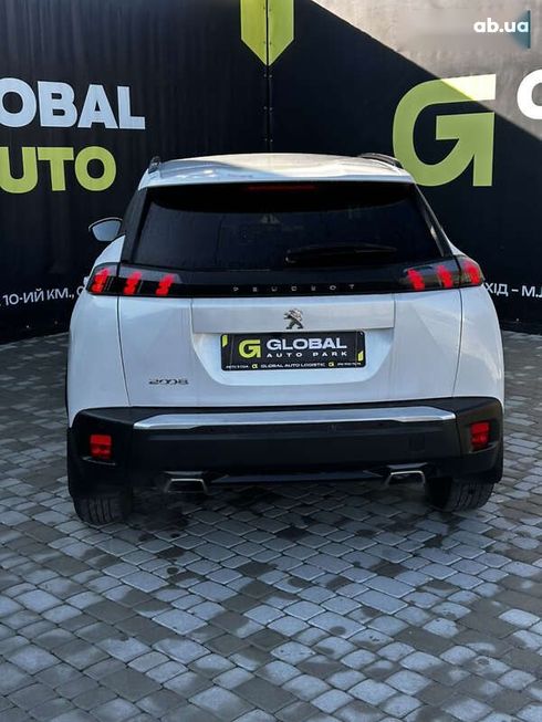 Peugeot 2008 2020 - фото 19