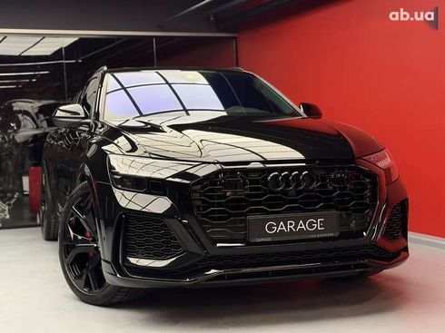 Audi RS Q8 2023 - фото 13