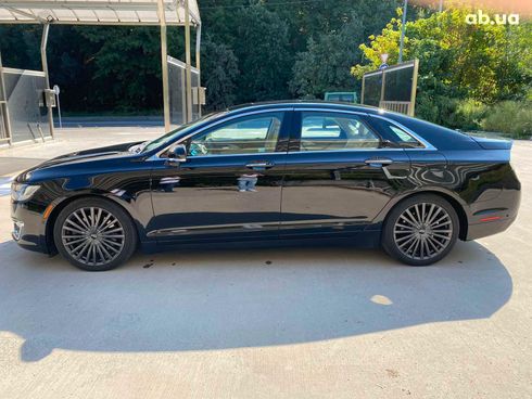 Lincoln MKZ 2017 черный - фото 3