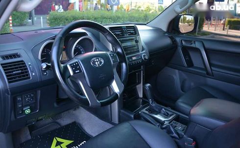 Toyota Land Cruiser Prado 2012 - фото 18