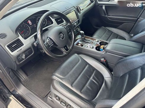 Volkswagen Touareg 2017 - фото 16