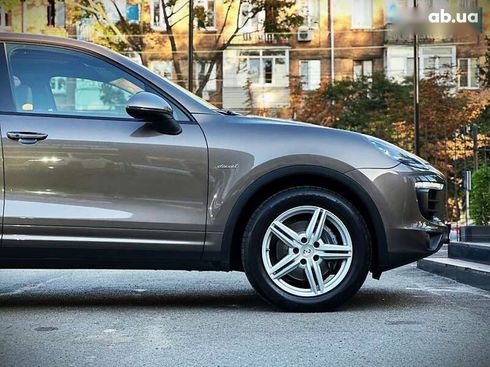 Porsche Cayenne 2016 - фото 10