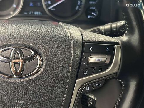 Toyota Land Cruiser 2020 - фото 29