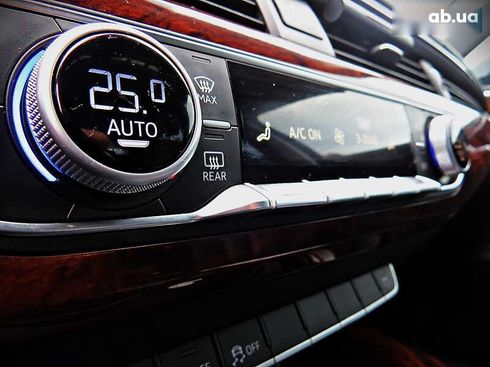 Audi A4 2017 - фото 14