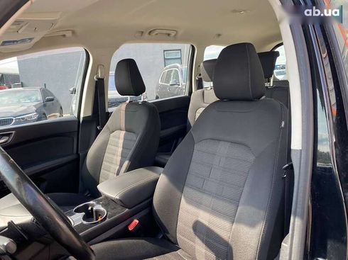 Ford Galaxy 2017 - фото 19