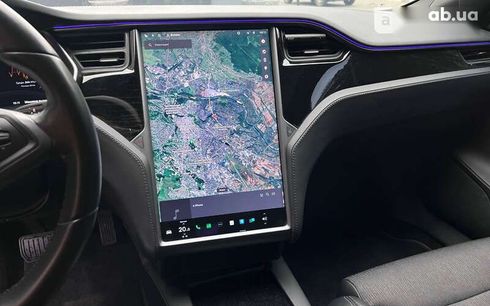 Tesla Model S 2018 - фото 12