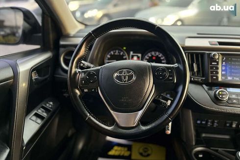 Toyota RAV4 2016 - фото 11