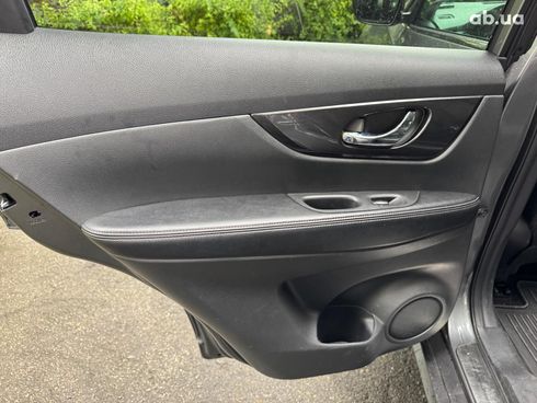 Nissan Rogue 2017 серый - фото 18