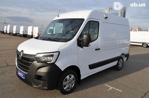 Renault Master 2020 - фото 24