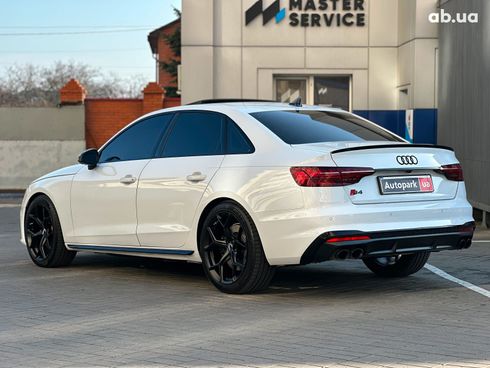 Audi S4 2023 белый - фото 6