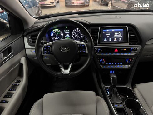 Hyundai Sonata 2019 черный - фото 7