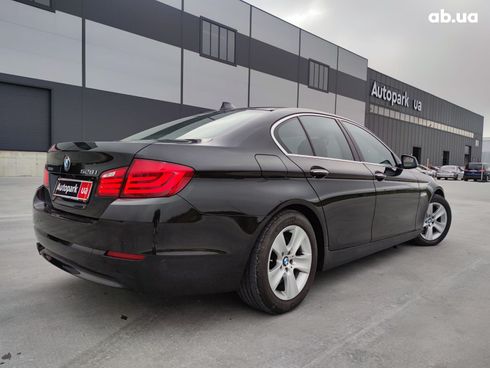 BMW 5 серия 2013 черный - фото 8