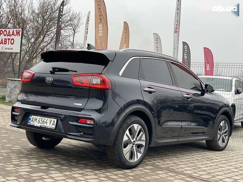 Kia Niro 2019 - фото 15