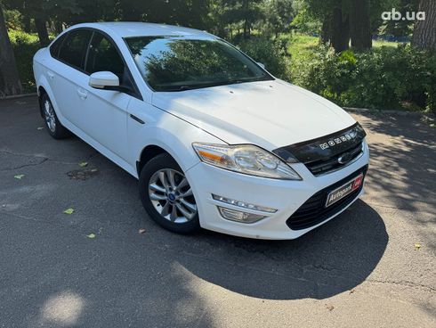 Ford Mondeo 2011 белый - фото 3