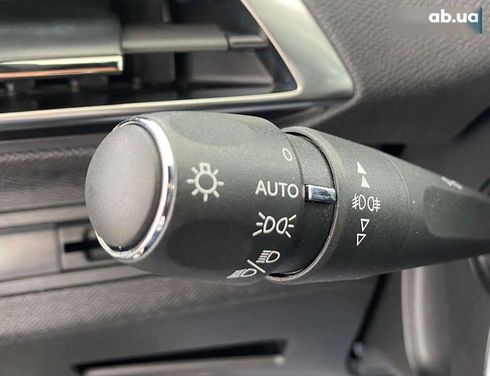 Peugeot 5008 2020 - фото 11