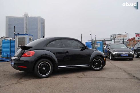 Volkswagen Beetle 2016 - фото 10