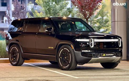 Rivian R1S 2023 - фото 6