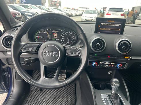 Audi A3 2017 синий - фото 23