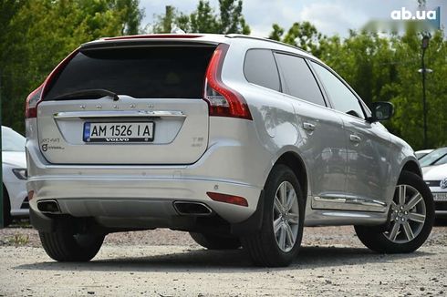 Volvo XC60 2017 - фото 16