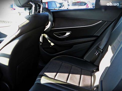 Mercedes-Benz E-Класс 2022 - фото 30