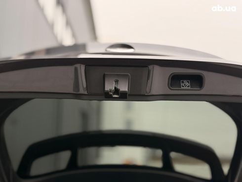 Toyota C-HR 2022 серый - фото 28